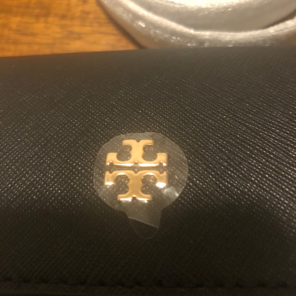 Tory Burch Emerson Mini Convertible Belt/Crossbody - Picture 6 of 12